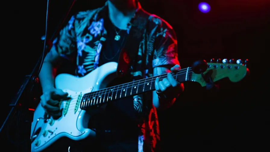 Best Pedals for Ambient and Experimental Music in 2025